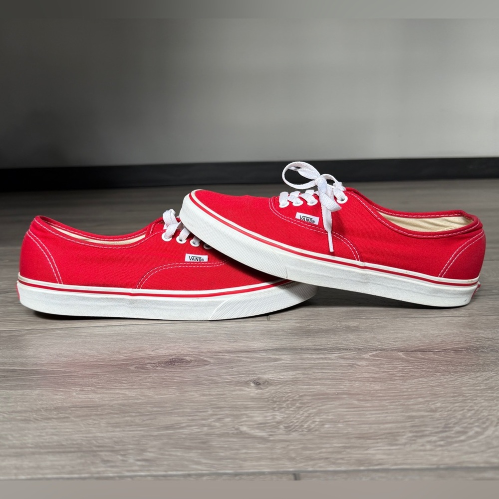Vans Red Canvas, Men Size 10.5, Women Size 12. NO BOX